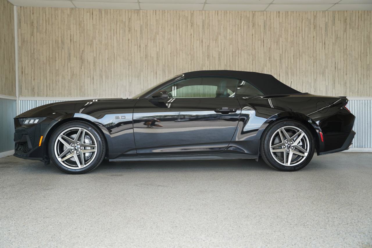 Used 2024 Ford Mustang GT Premium RWD image 5