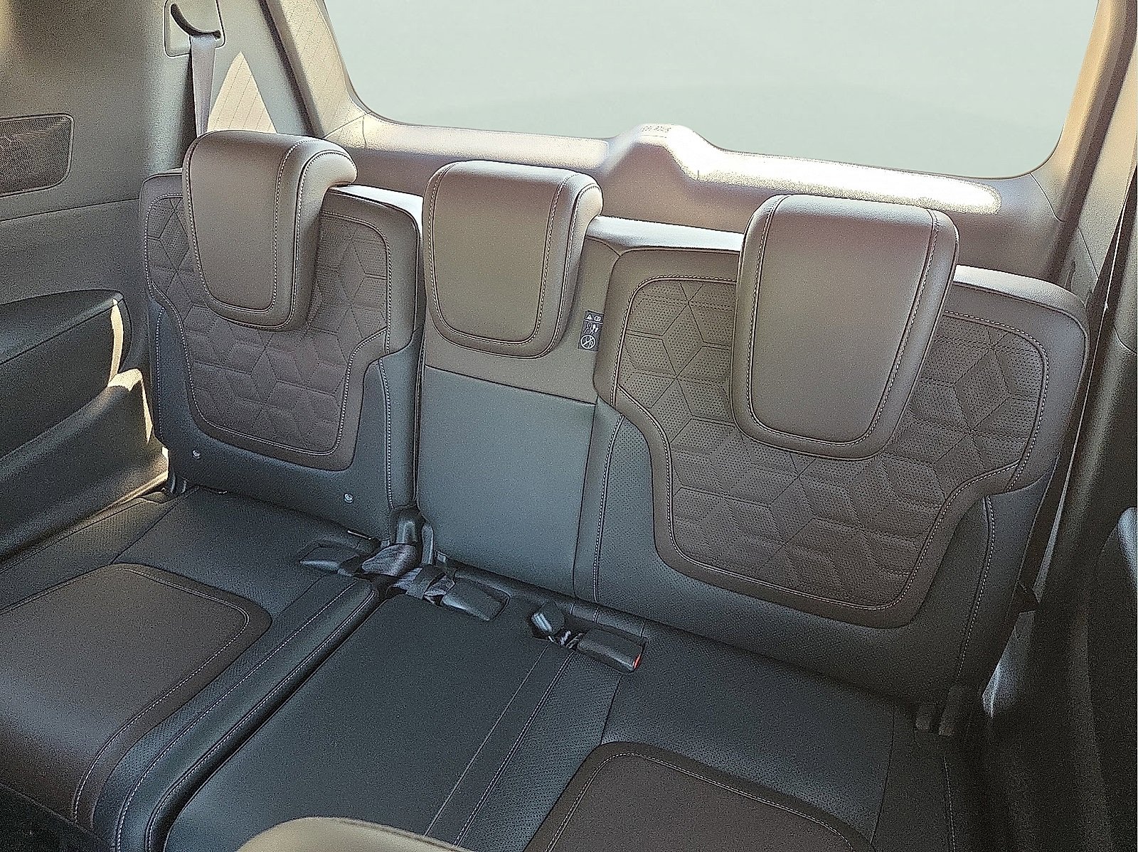 New 2026 Nissan Armada Platinum Reserve image 11