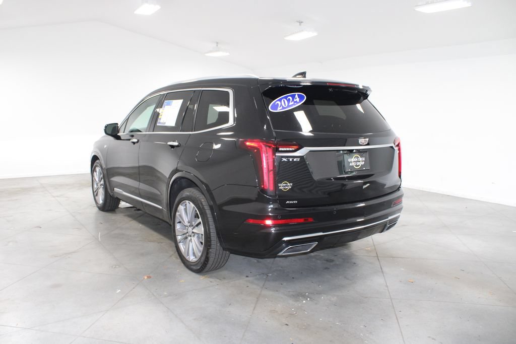 Used 2024 Cadillac XT6 Premium Luxury AWD/4WD image 7