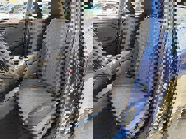 Used 2022 Nissan Rogue SV image 19