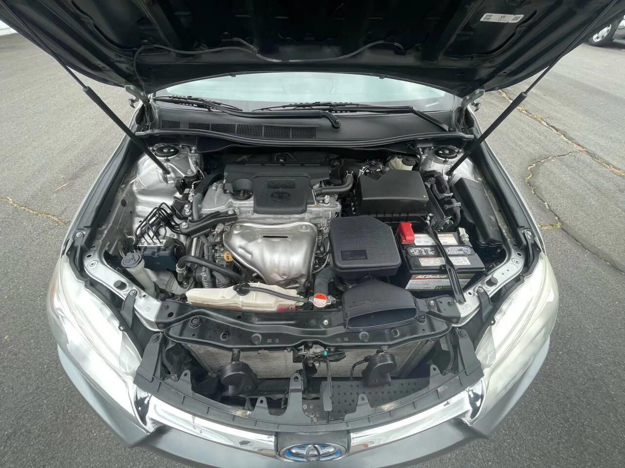 Used 2016 Toyota Camry LE image 15