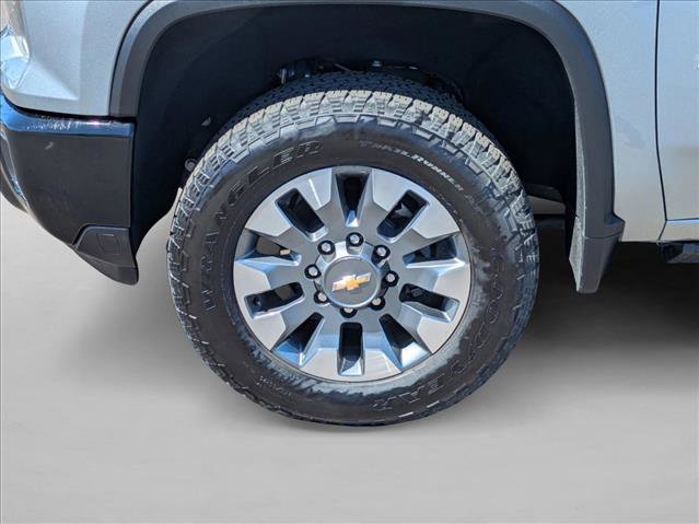 Used 2024 Chevrolet Silverado 2500 Custom w/ Custom Convenience Package image 20