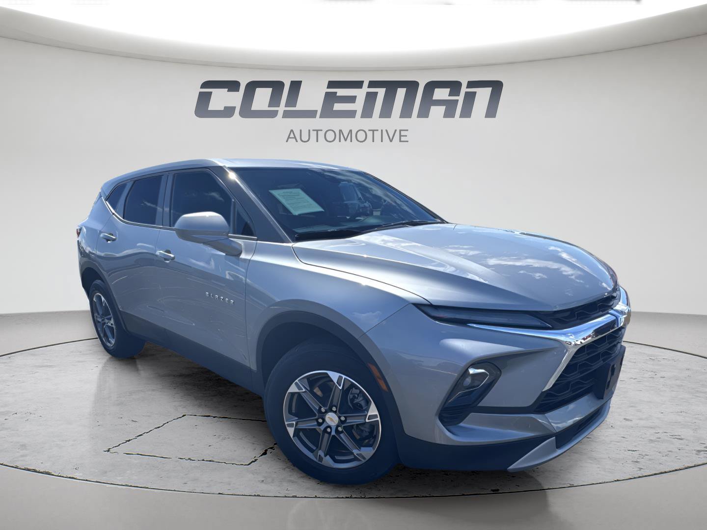 Used 2025 Chevrolet Blazer LT AWD/4WD image 7