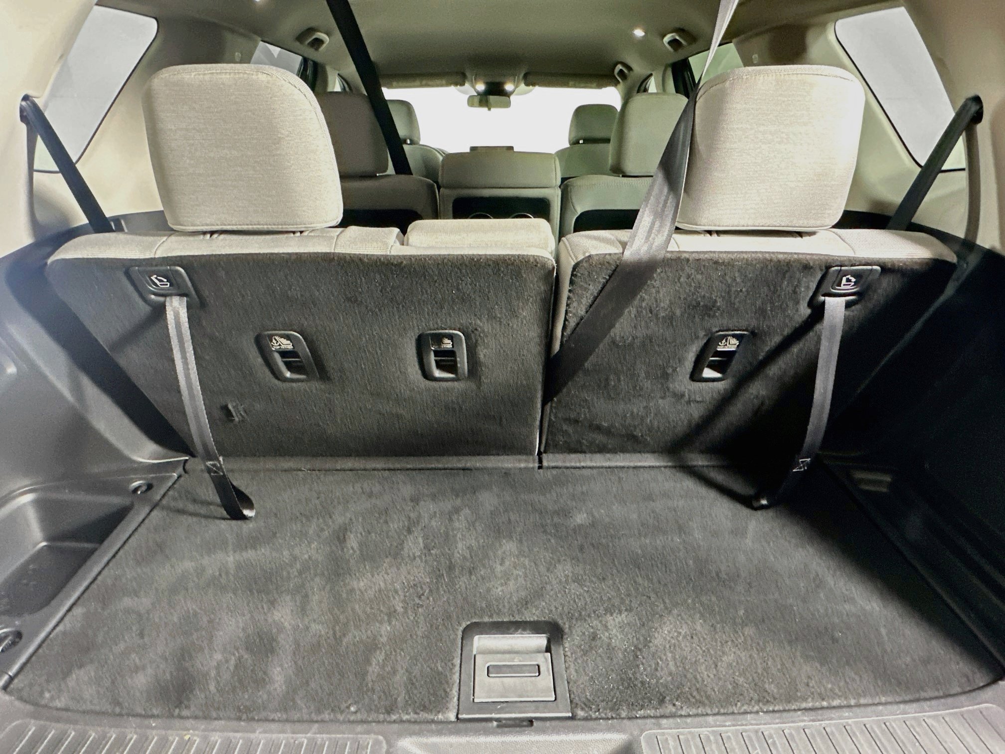 Used 2023 Honda Pilot LX image 28