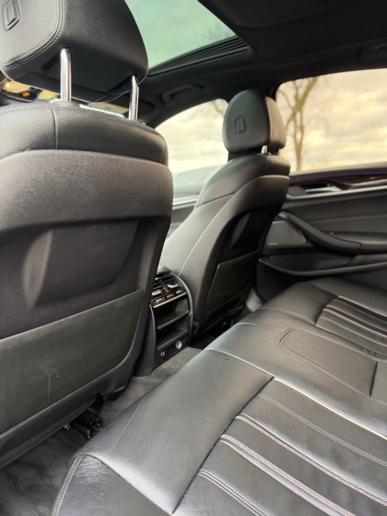 Used 2018 BMW 540i xDrive image 23