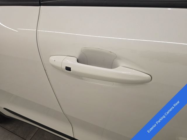 Used 2020 Kia Niro EX Premium FWD image 8