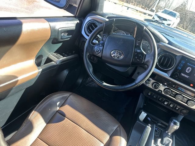 Used 2019 Toyota Tacoma Limited image 20