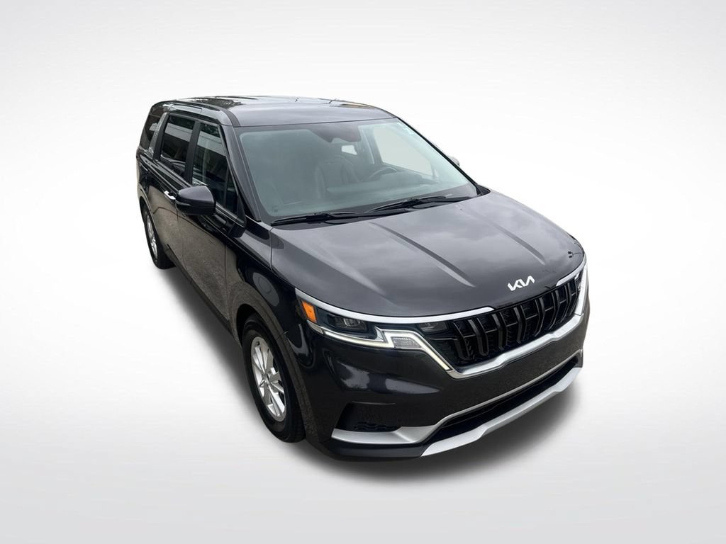 Certified 2022 Kia Carnival LX FWD image 34