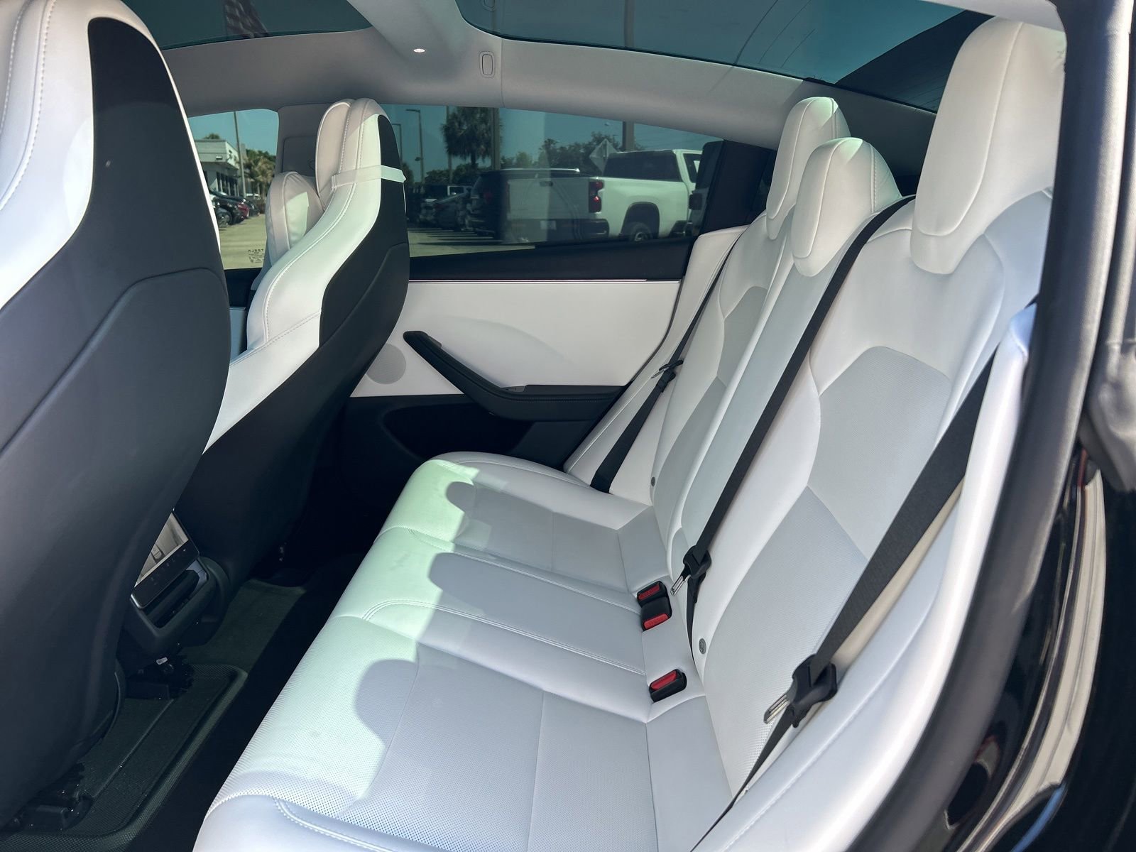 Used 2024 Tesla Model 3 Performance AWD/4WD image 10