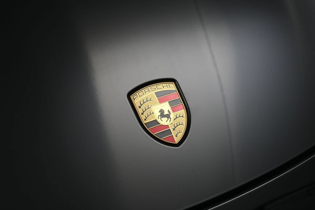 Certified 2017 Porsche 911 Targa 4 AWD/4WD image 13