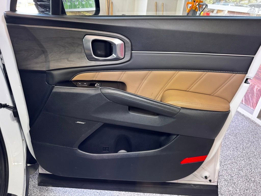 Used 2024 Kia Sorento SX Prestige w/ Olive Brown Leather Package AWD/4WD image 48