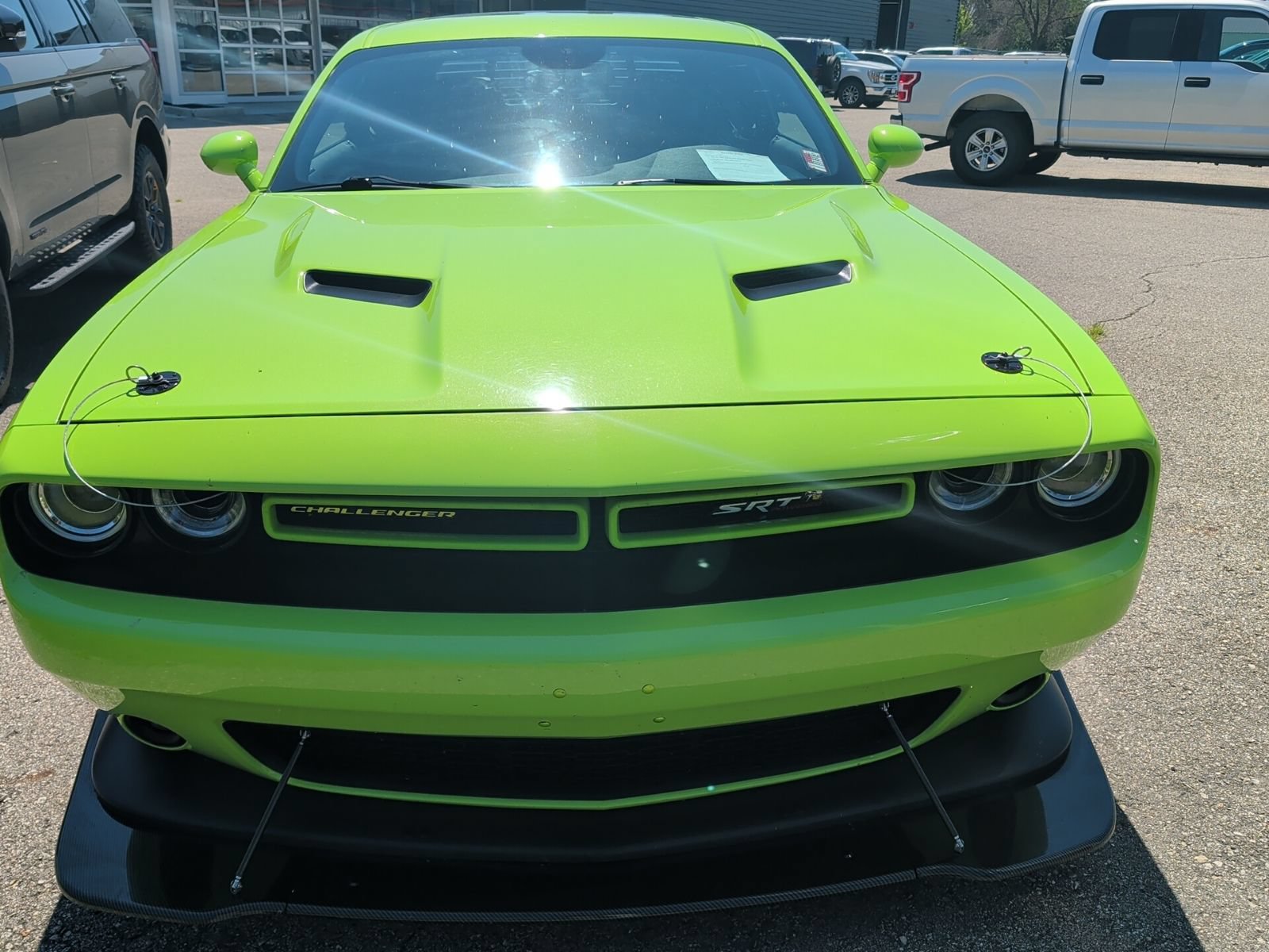 Used 2015 Dodge Challenger R/T Scat Pack w/ Leather Interior Group RWD image 2