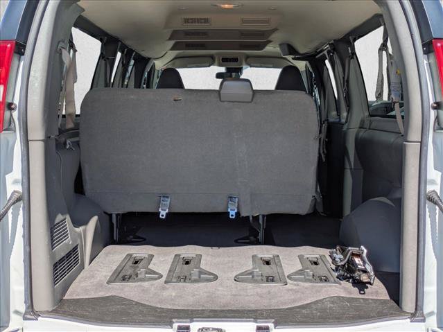 Used 2023 Chevrolet Express 3500 LT w/ LT Preferred Equipment Group RWD image 6