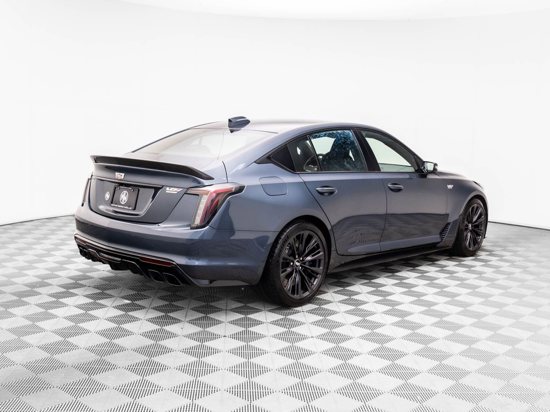 Used 2025 Cadillac CT5 V Blackwing w/ Carbon Fiber 1 Package image 7