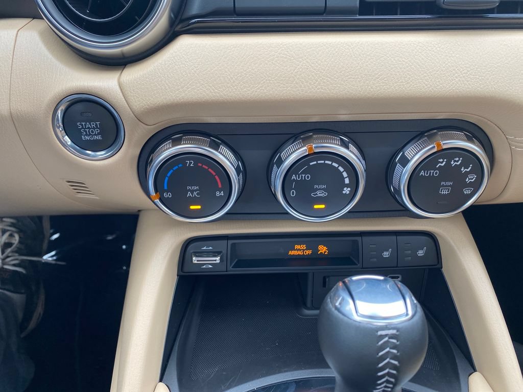 New 2026 MAZDA MX-5 Miata RF Grand Touring w/ Weather Package RWD image 19