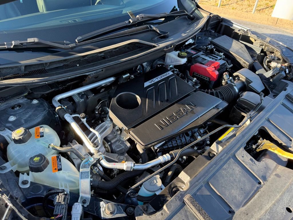 Used 2024 Nissan Rogue SL w/ SL Premium Package image 38