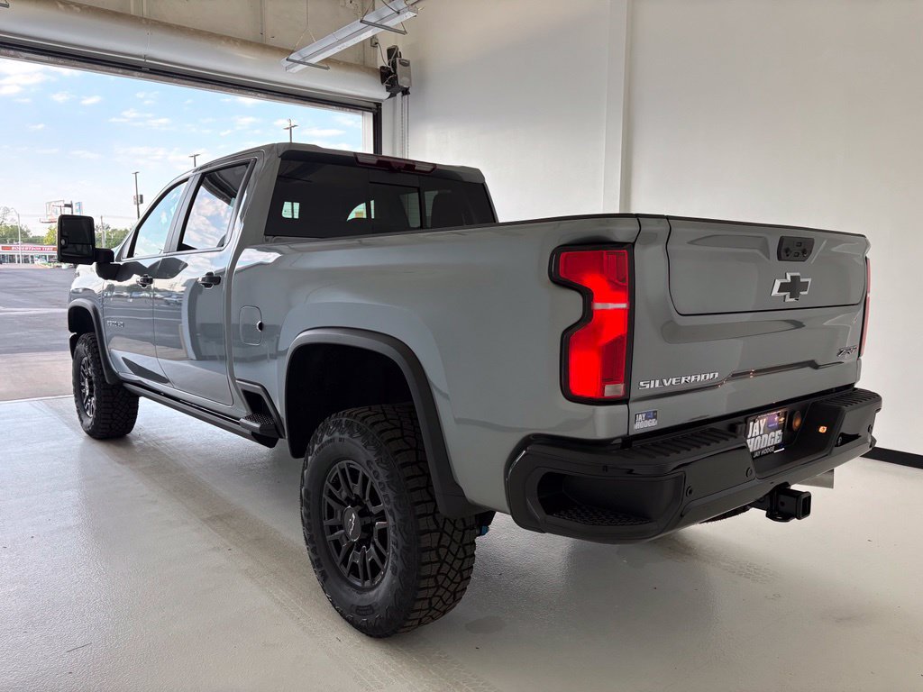 New 2026 Chevrolet Silverado 2500 ZR2 AWD/4WD image 23