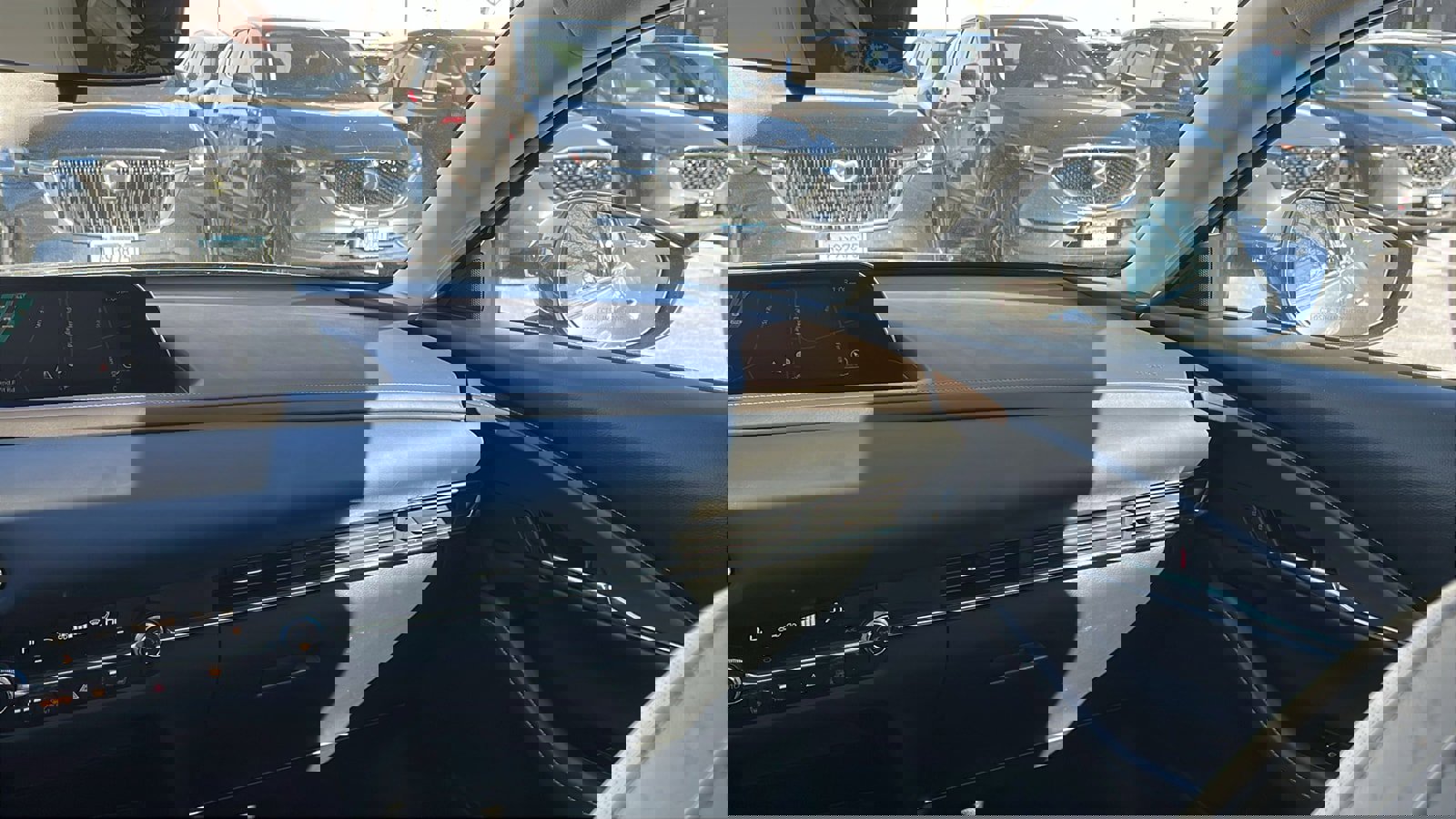 Certified 2022 MAZDA CX-30 AWD 2.5 S w/ Premium Package image 22