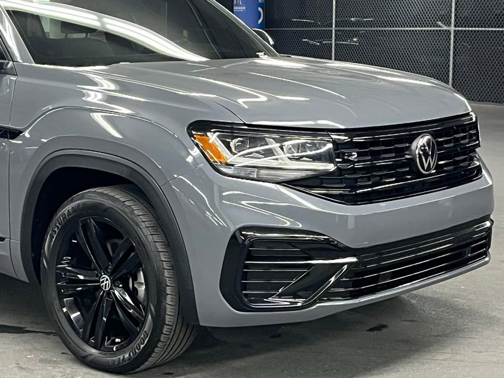 Used 2023 Volkswagen Atlas Cross Sport SEL R-Line image 42