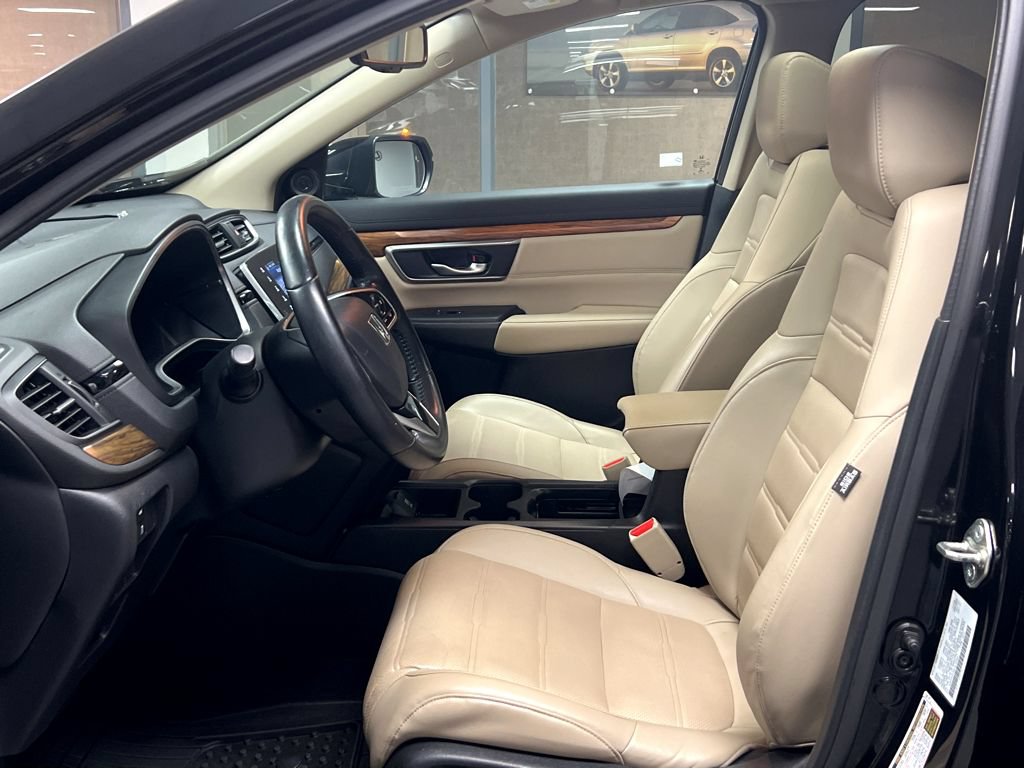 Used 2017 Honda CR-V Touring image 9