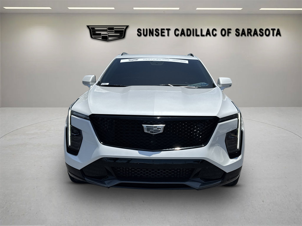 Certified 2025 Cadillac XT4 Sport w/ LPO, Onyx Lite Package FWD image 2