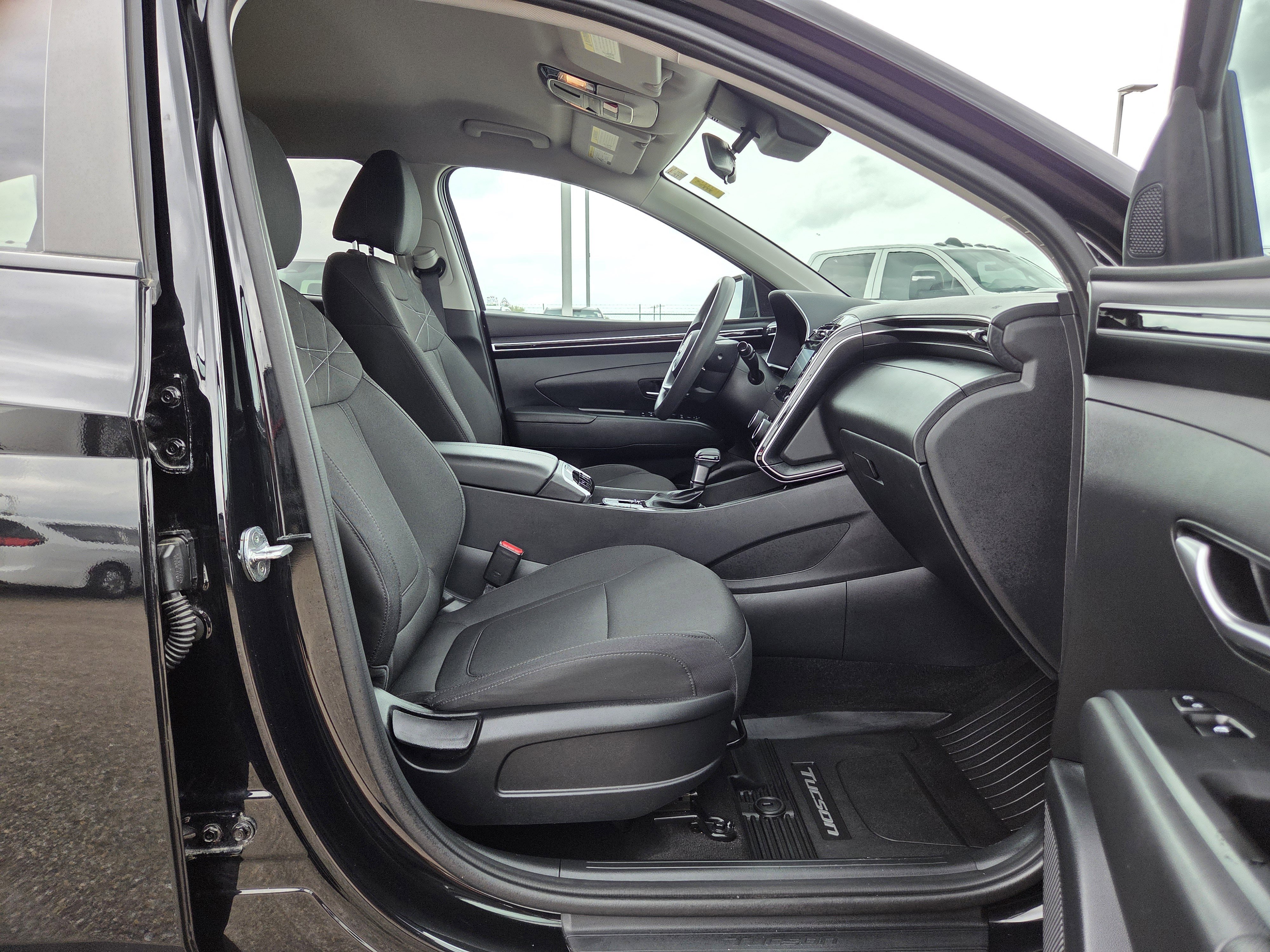 Used 2022 Hyundai Tucson SEL w/ Cargo Package FWD image 18