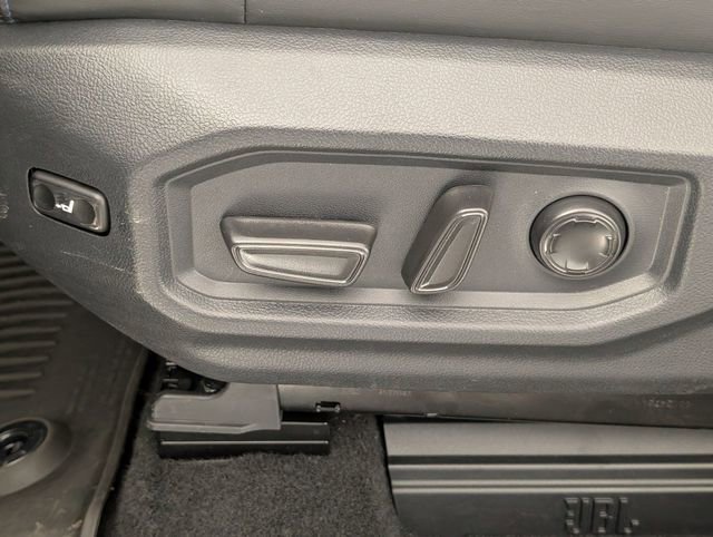 Used 2025 Toyota Tundra Platinum AWD/4WD image 15
