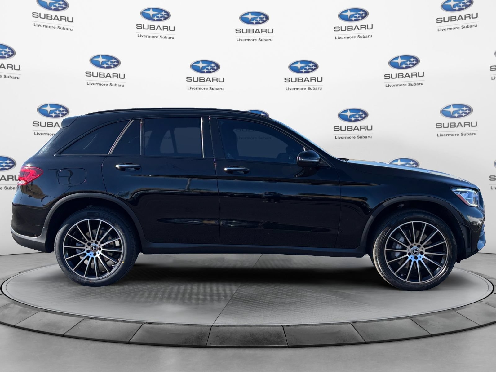 Used 2022 Mercedes-Benz GLC 300 w/ AMG Line image 6