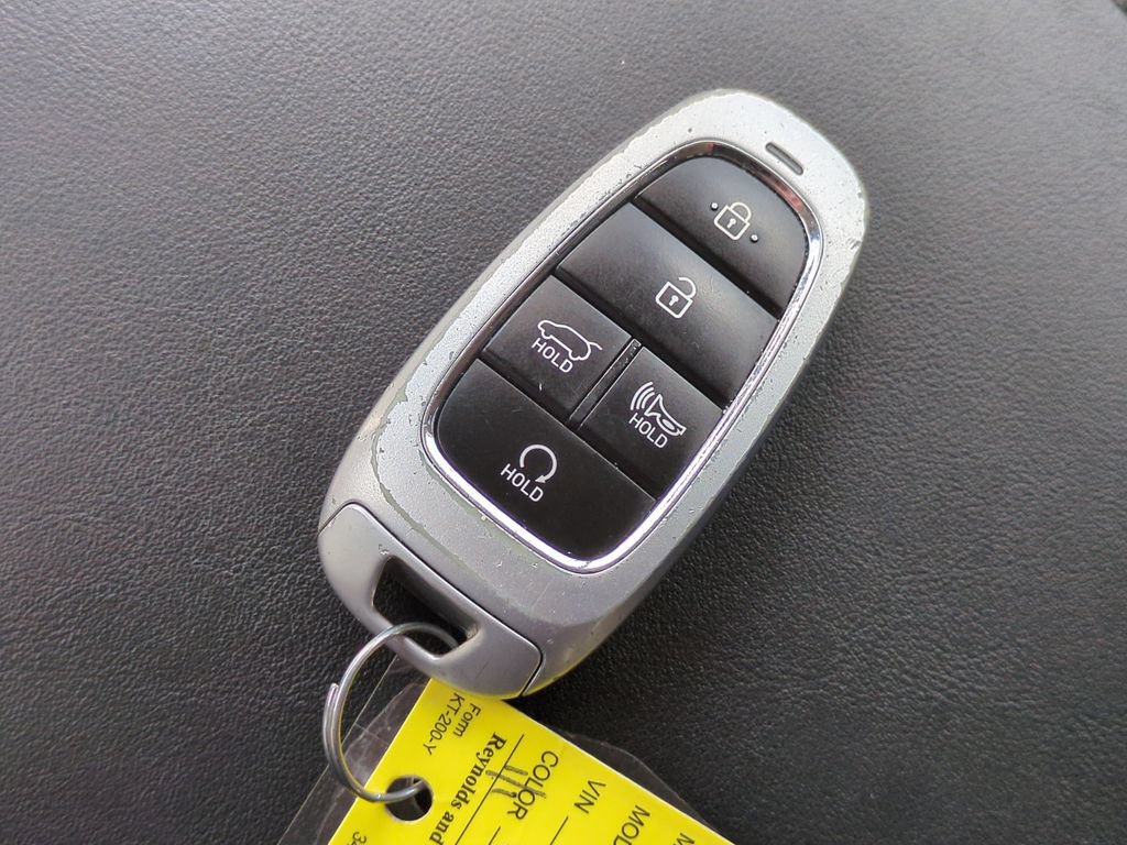 Used 2024 Hyundai Palisade SEL FWD image 29