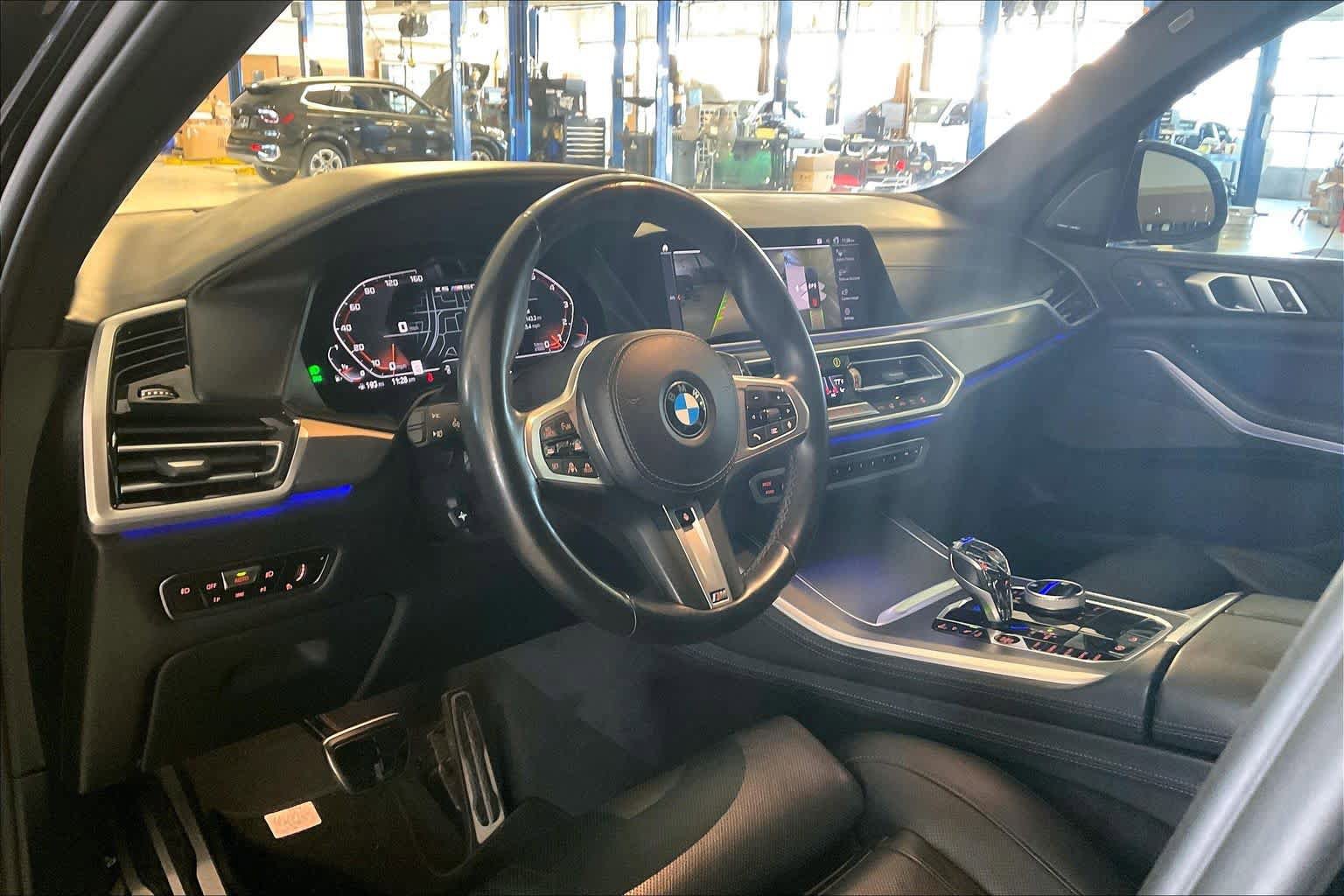 Used 2020 BMW X5 M50i w/ Executive Package AWD/4WD image 16