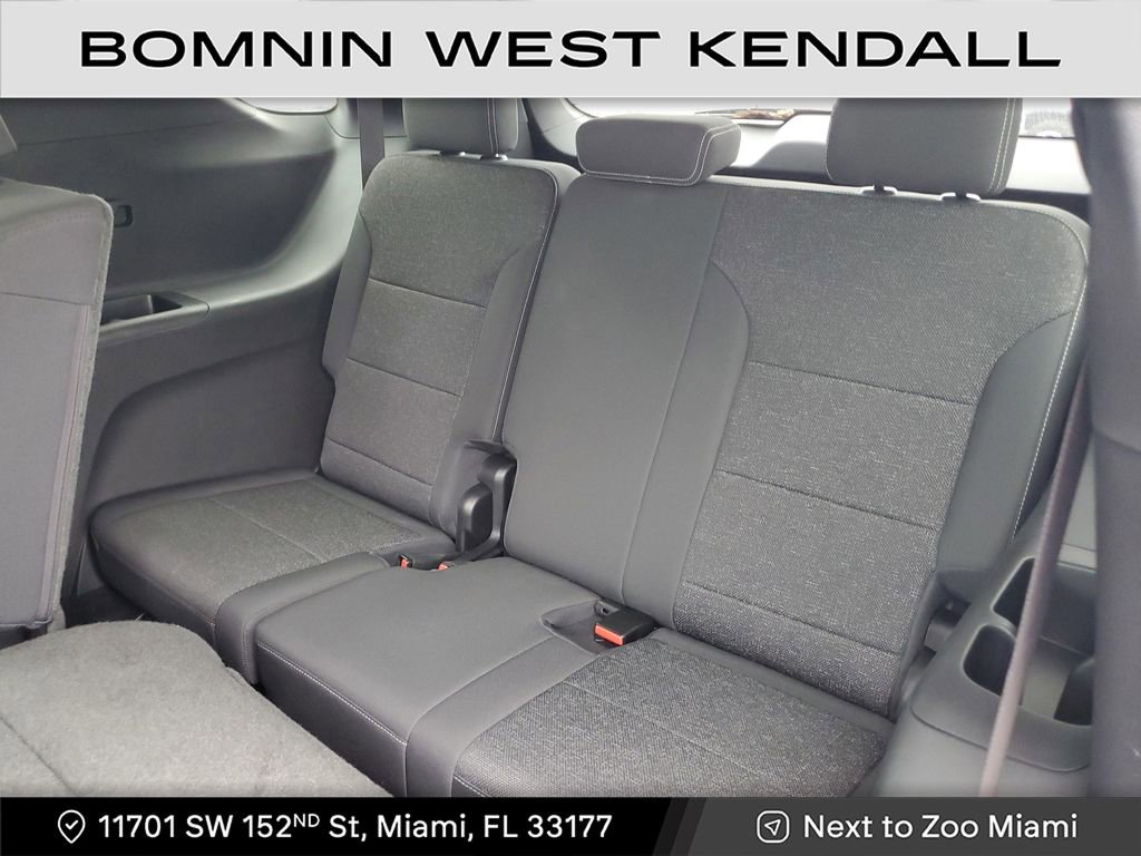 Used 2024 Chevrolet Traverse LS w/ Midnight/Sport Edition image 21