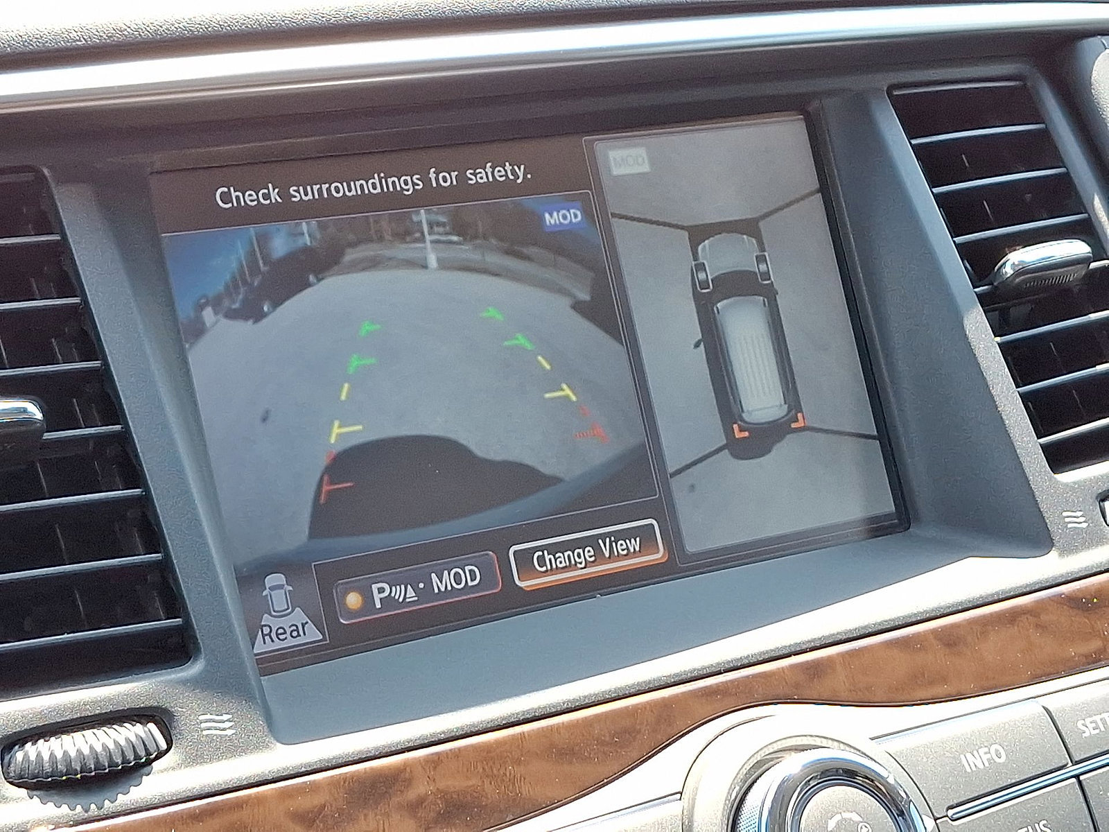 Used 2017 Nissan Armada Platinum w/ Captain Seat Package image 15