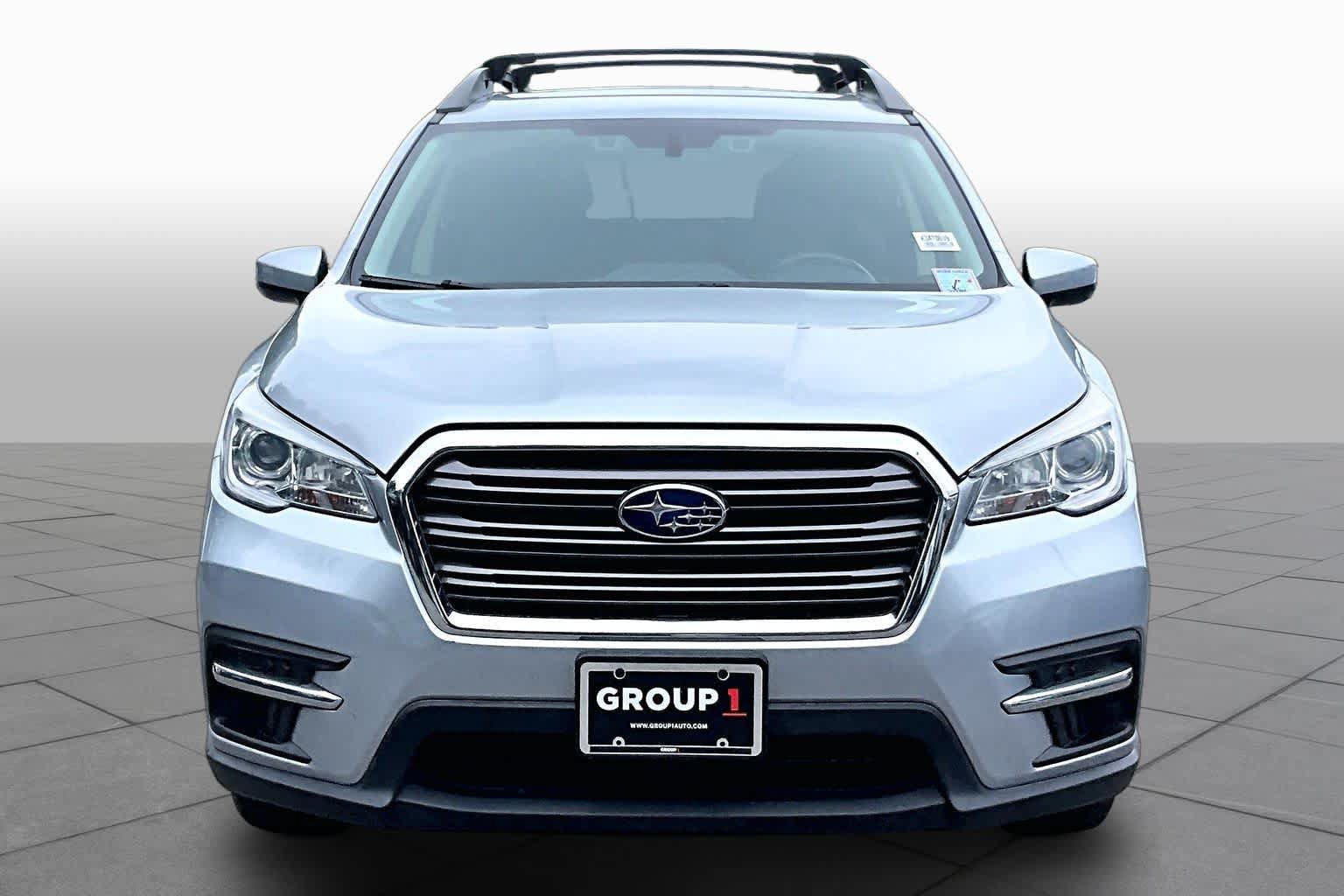 Used 2019 Subaru Ascent Premium AWD/4WD image 4
