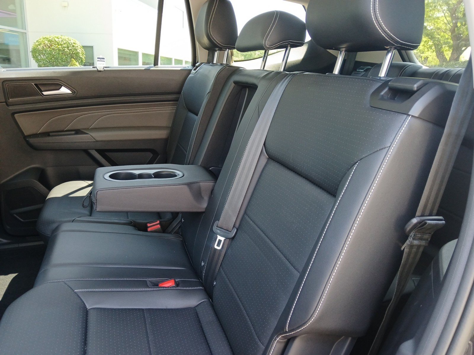 Used 2023 Volkswagen Atlas SEL AWD/4WD image 22