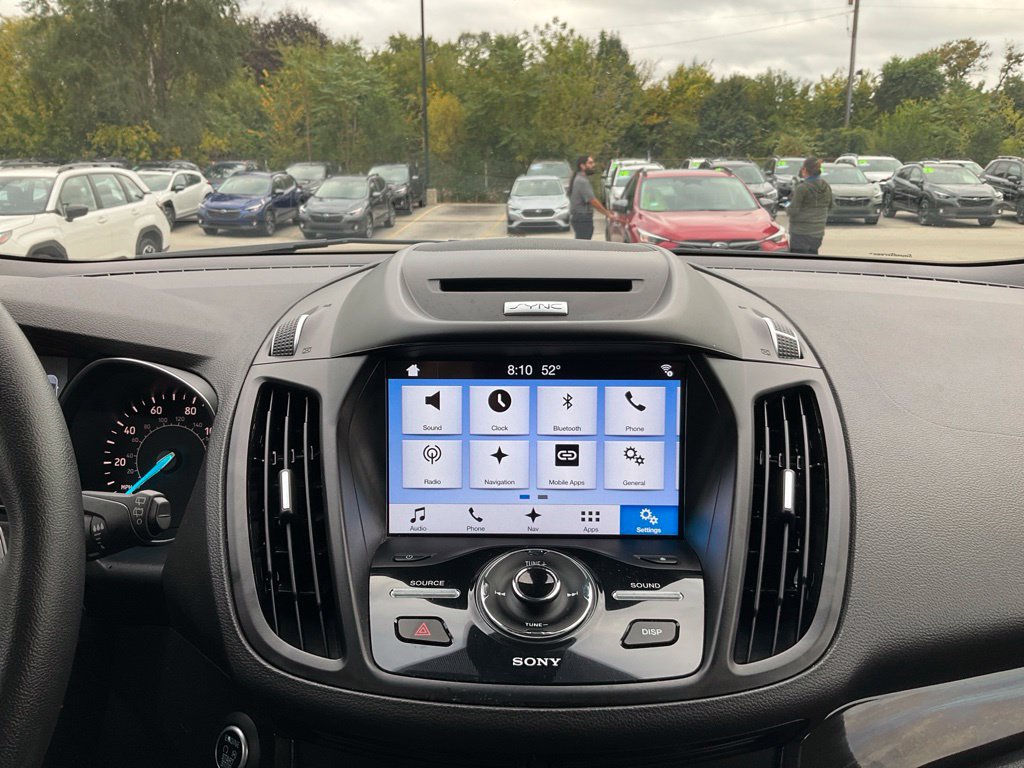 Used 2017 Ford Escape Titanium FWD image 19