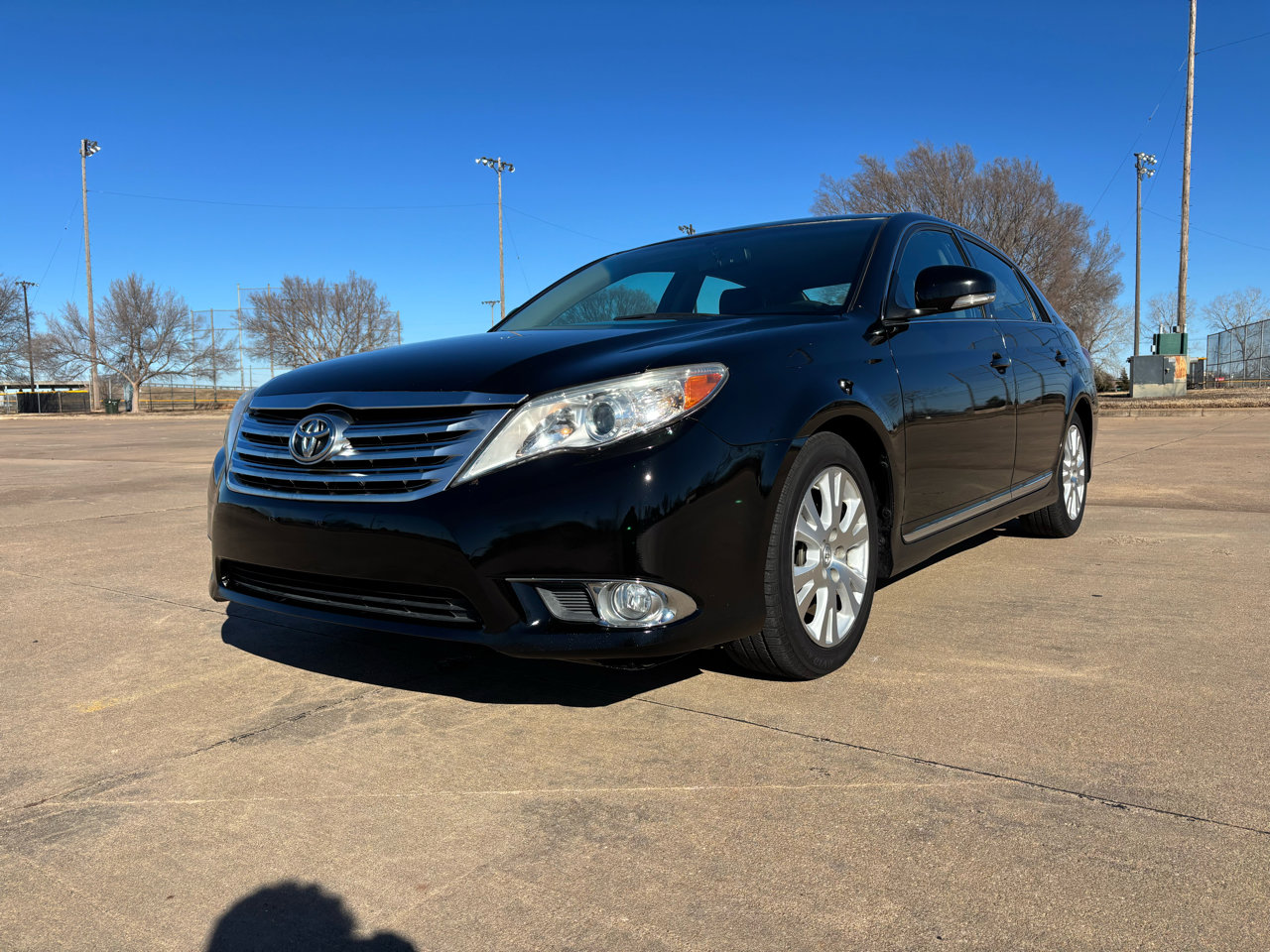 Used 2012 Toyota Avalon image 3