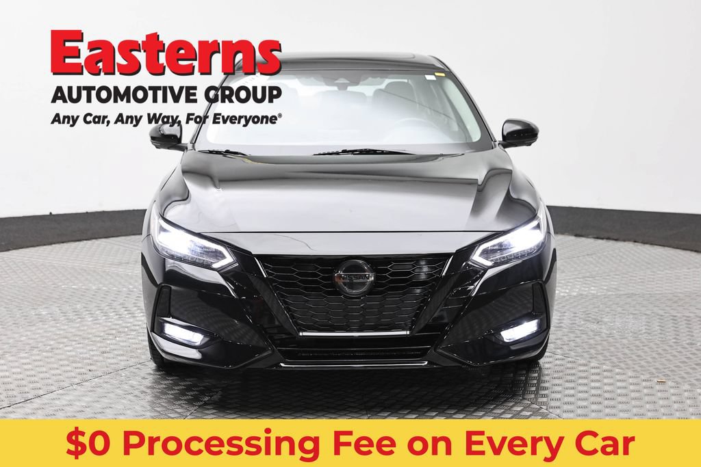 Used 2023 Nissan Sentra SR w/ SR Premium Package FWD image 2