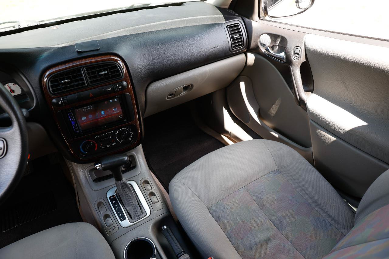 Used 2003 Saturn L-Series L200 w/ Audio Pkg I FWD image 21