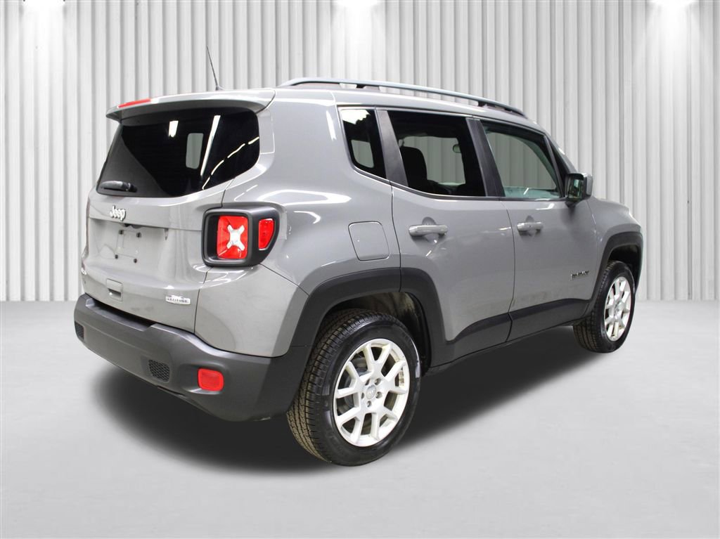 Used 2020 Jeep Renegade Latitude w/ Cold Weather Group image 3