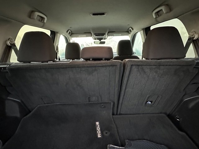 Certified 2023 Nissan Rogue SV image 17