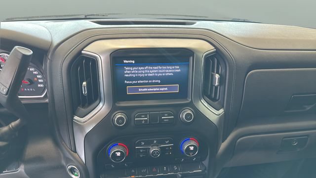 Used 2021 Chevrolet Silverado 1500 LT w/ Z71 Off-Road Package AWD/4WD image 11