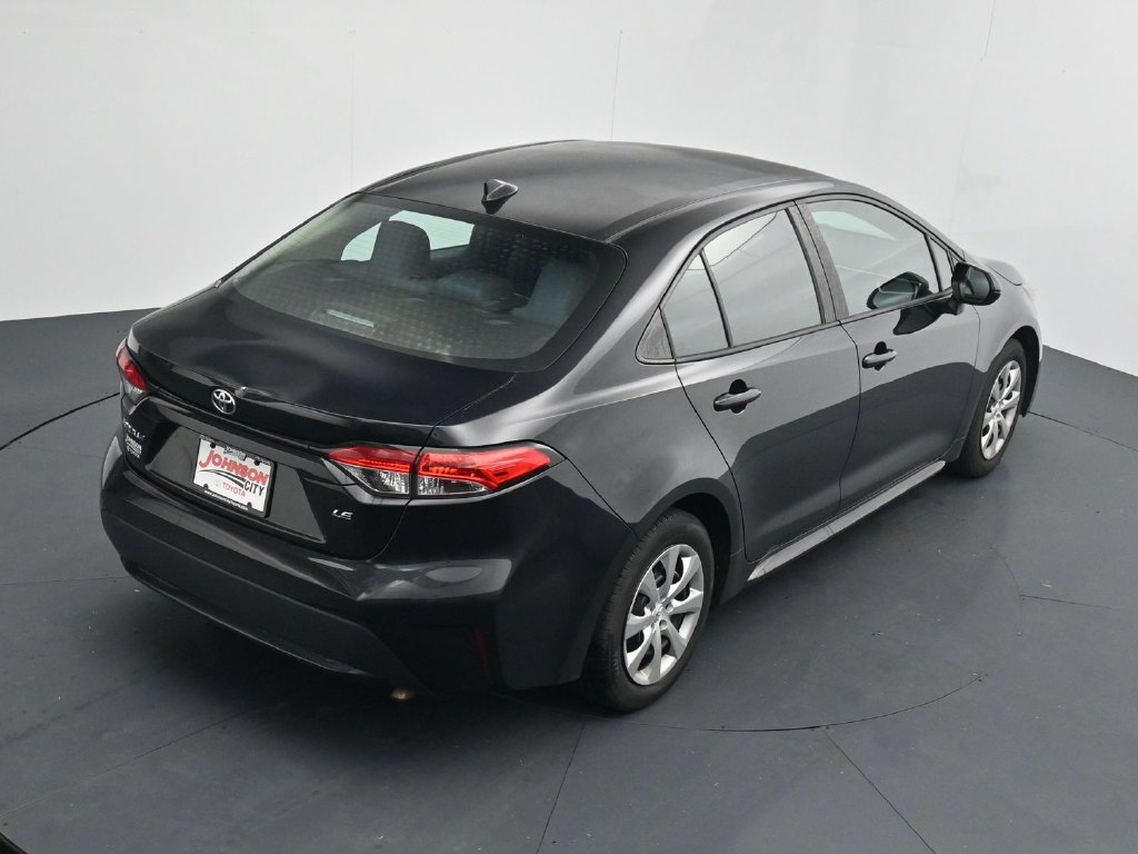 Used 2020 Toyota Corolla LE FWD image 26