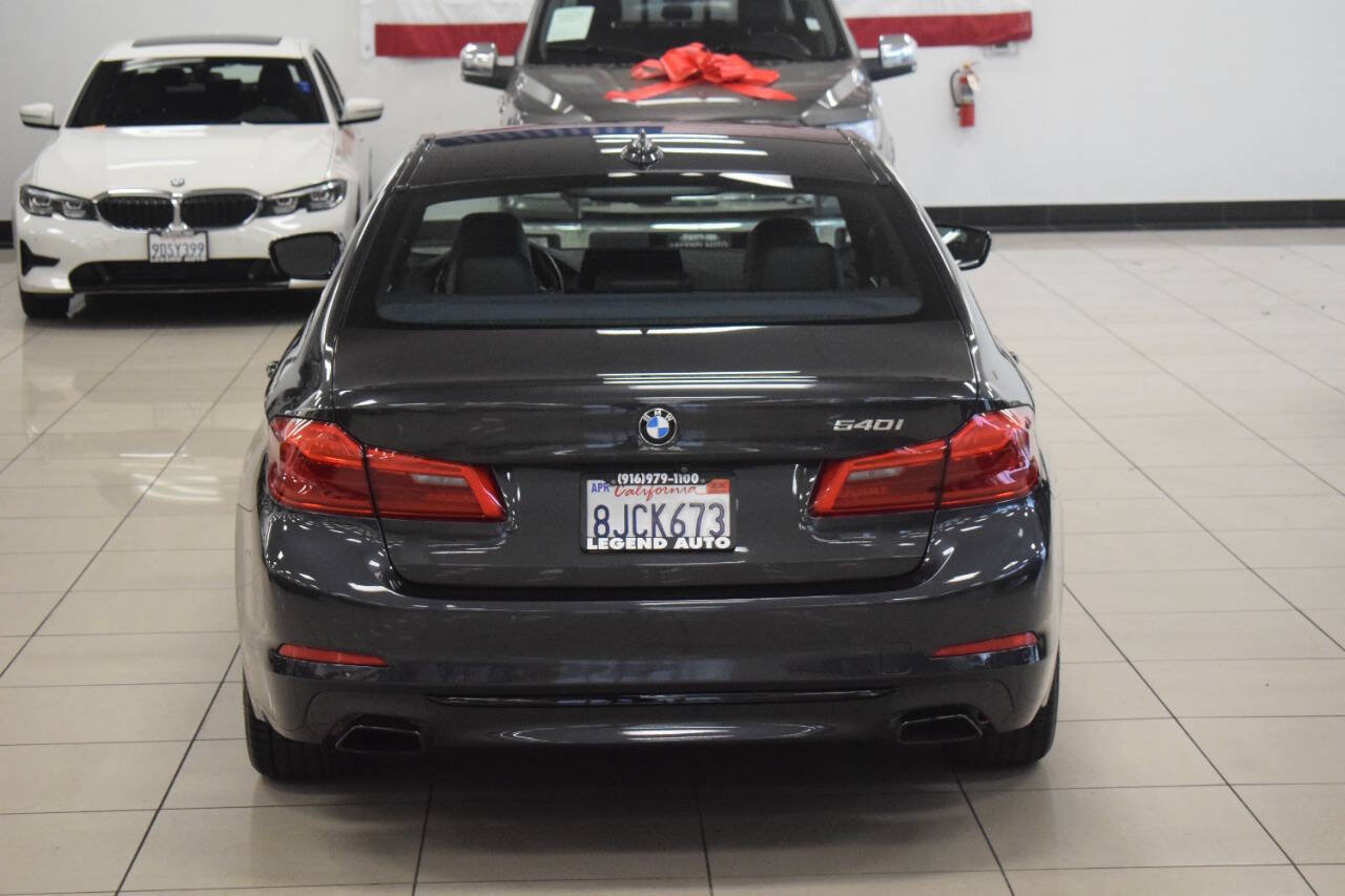 Used 2018 BMW 540i RWD image 25