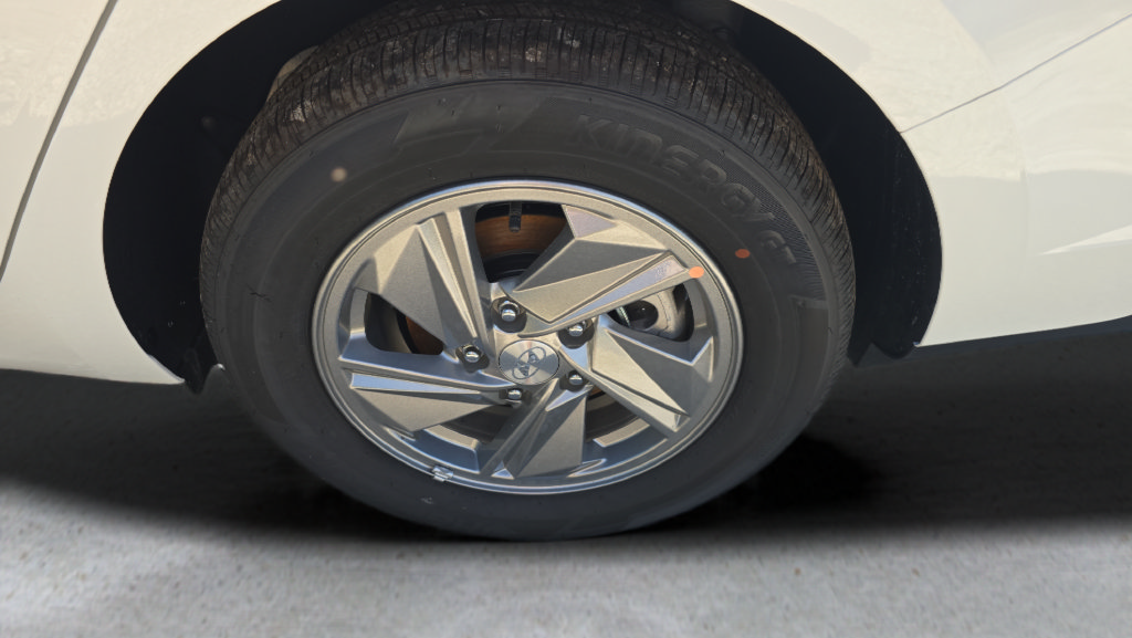 New 2026 Hyundai Elantra SE FWD image 27