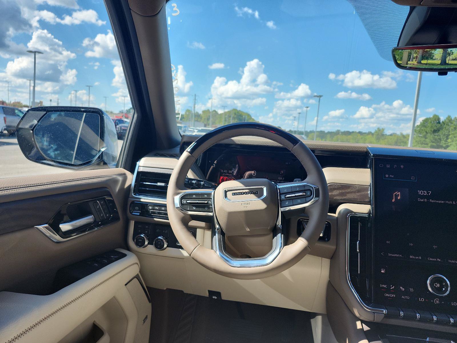 New 2026 GMC Yukon XL Denali w/ Denali Reserve Package AWD/4WD image 12