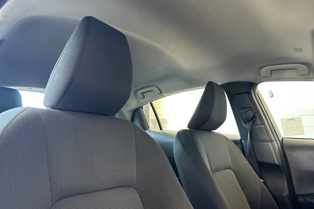Used 2023 Toyota Prius LE FWD image 19