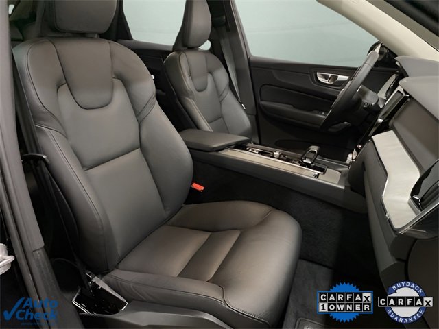 Used 2025 Volvo XC60 B5 Plus image 75