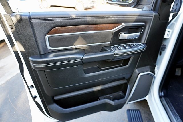 Certified 2022 RAM 3500 Laramie image 27