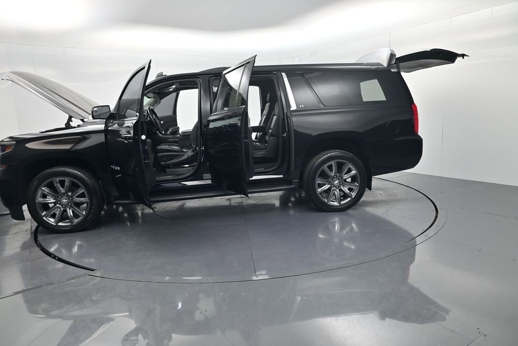 Used 2019 Chevrolet Suburban LT AWD/4WD image 70