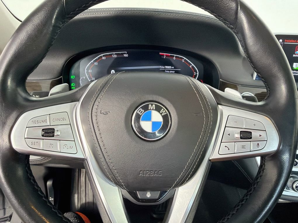 Used 2022 BMW 740i xDrive w/ Premium Package AWD/4WD image 16